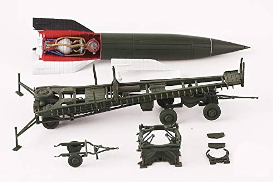 Amazon | PMA 1/72 完成品 ドイツ German V2 short range missile V-2