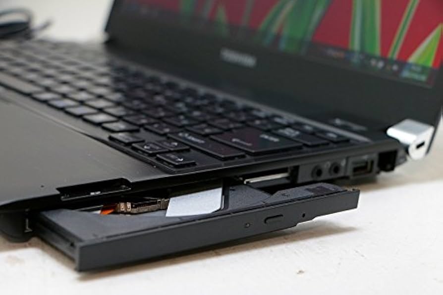 Amazon.co.jp: TOSHIBA dynabook R731/C Core i5 4GB 250GB 13.3型液晶