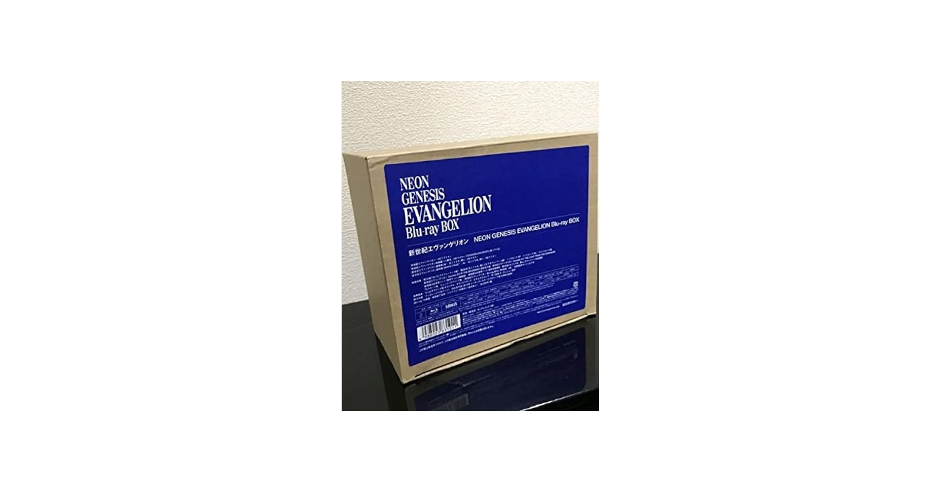 Amazon.co.jp: 新世紀エヴァンゲリオン Blu-ray BOX〈期間限定生産10枚