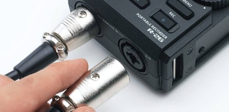 Amazon | Roland ローランド ポータブルレコーダー R-26 | ポータブル