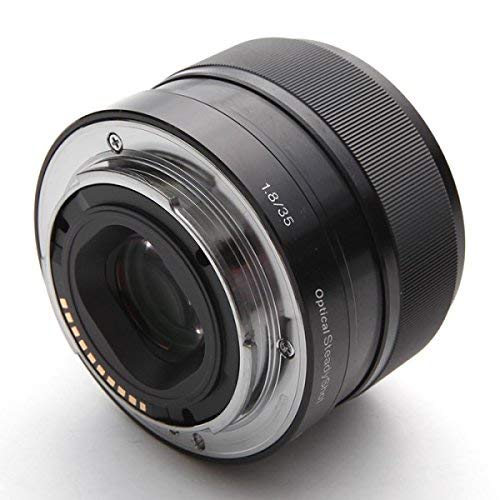 Amazon.com : Sony E 35mm F1.8 OSS SEL35F18 (International Model