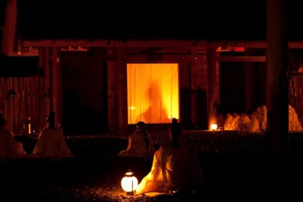 Amazon.co.jp: 伊勢神宮 (講談社文芸ヴィジュアル) (100周年書き下ろし