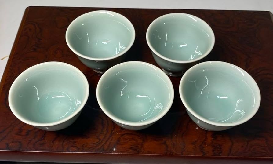 Amazon.co.jp: 小笠原長春造 大河内焼 青磁茶器（共箱） : ホーム