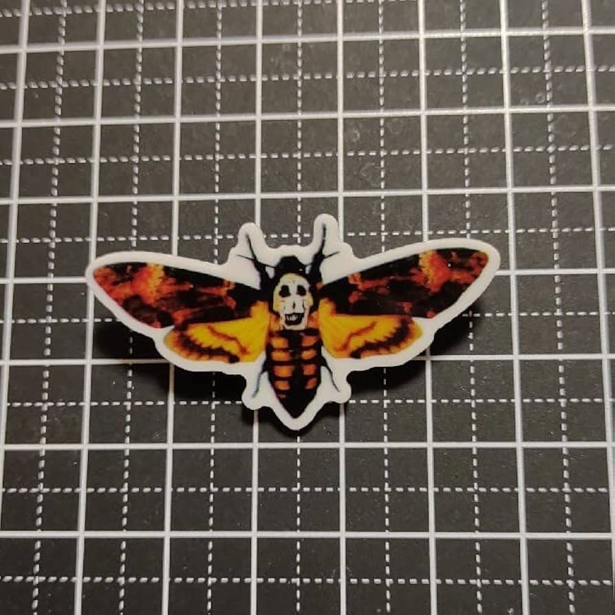 Amazon.co.jp: 羊たちの沈黙 クロメンガタスズメ 蛾 ダリ スカル