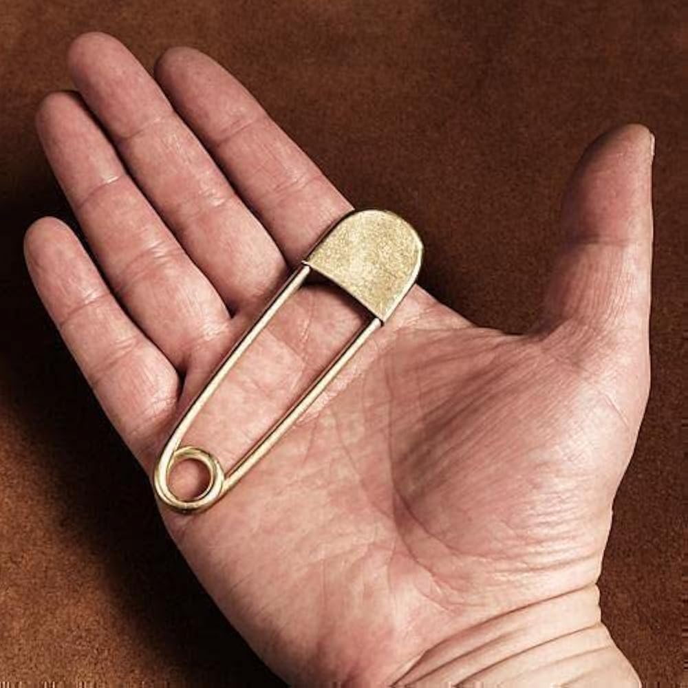 も*る様 beauty:beast レア】真鍮製巨大安全ピン 90's も*る