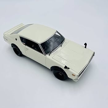 Amazon.co.jp: 京商 KYOSHO 1/18 スカイライン SKYLINE 2000GTR