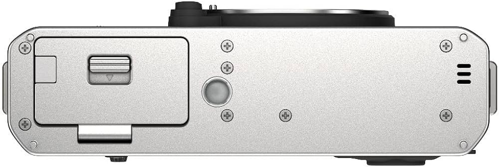 Amazon | 富士フイルム(FUJIFILM) ミラーレスデジタルカメラ X-E4