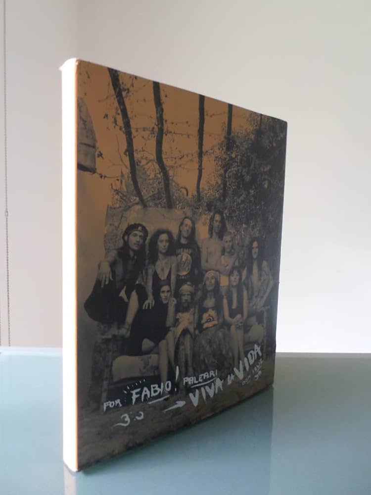 The Leu Family: Family's Iron: Amazon.co.uk: Paleari, Fabio