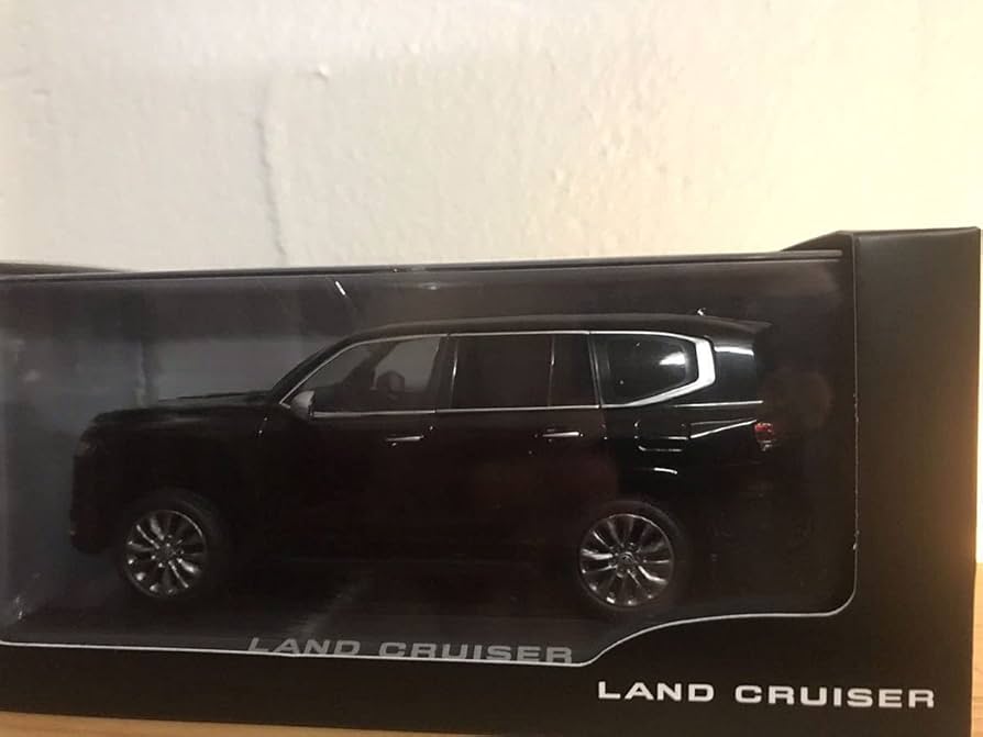 Amazon | 新型 ランドクルーザー 300 カラーサンプル 1/30 202