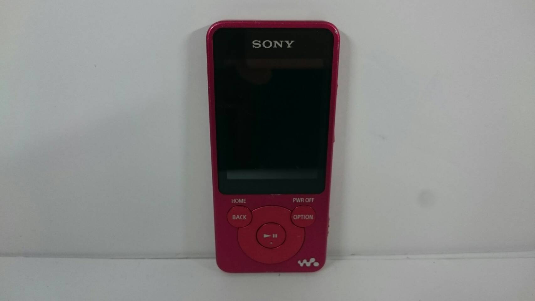 Amazon | SONY ウォークマン Eシリーズ 4GB レッド NW-E083/R | Sony