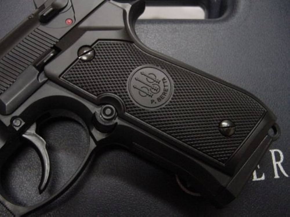 Amazon.co.jp: △BERETTAベレッタM92F,M9樹脂製 リアルマークグリップ