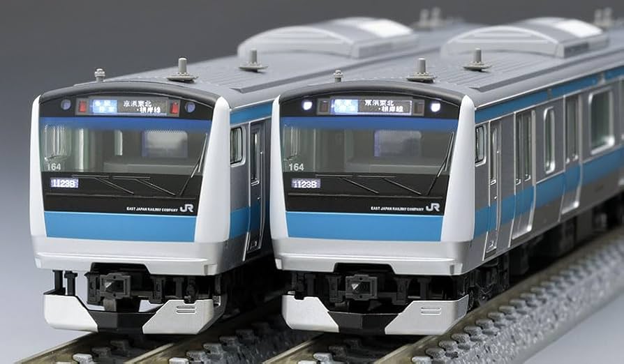 Amazon.com: TOMIX 98553 N Gauge JR E233 1000 Series Keihin-Tohoku