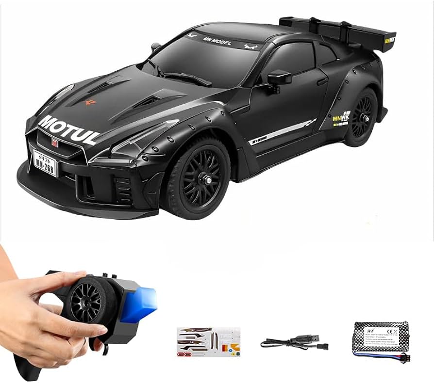 Amazon.co.jp: MNモデル MN-268 1:16ドリフトラジコンカー GTR