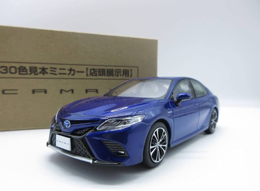 Amazon | 1/30 ミニカー 新型カムリ ハイブリッド WS 前期 レザー