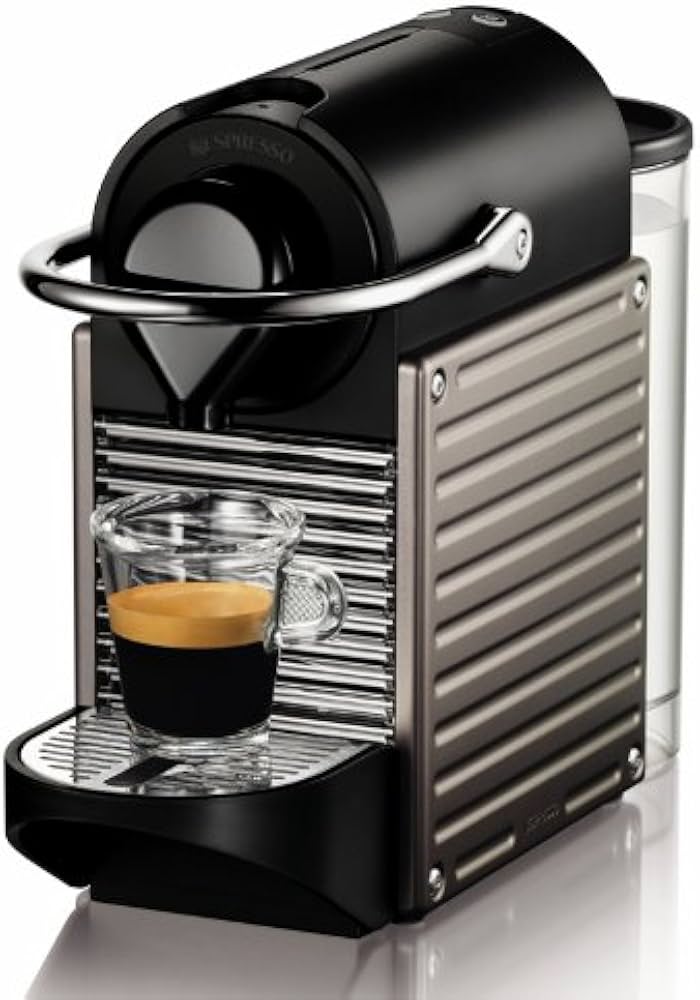 Amazon | Nespresso オートタイプ PIXIE(ピクシー) チタン C60-TI-I