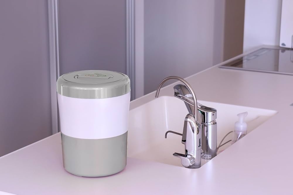 Amazon | パリパリキューブ ライト アルファ 生ゴミ処理機 家庭用 温風