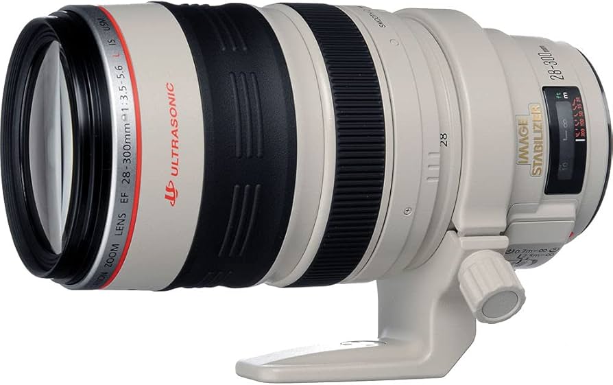 Amazon.com : Canon EF 28-300mm f/3.5-5.6L is USM Lens (9322A002) +
