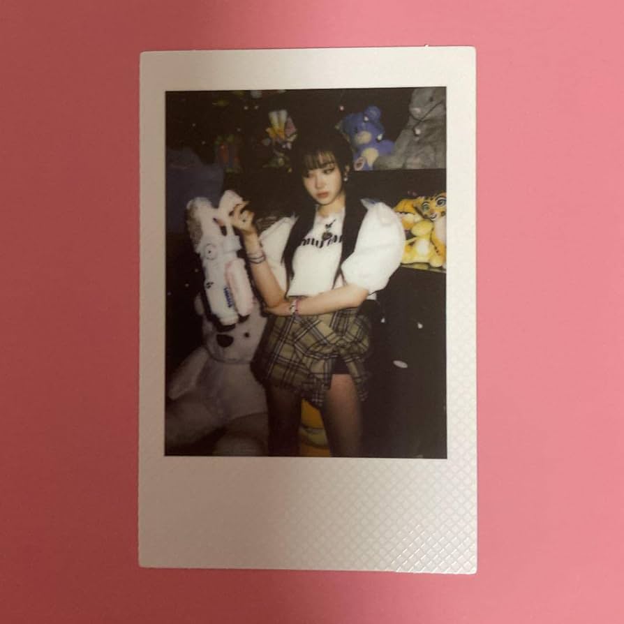 Amazon.co.jp: aespa ジゼル Girls ポラロイド チェキ トレカ KPOP