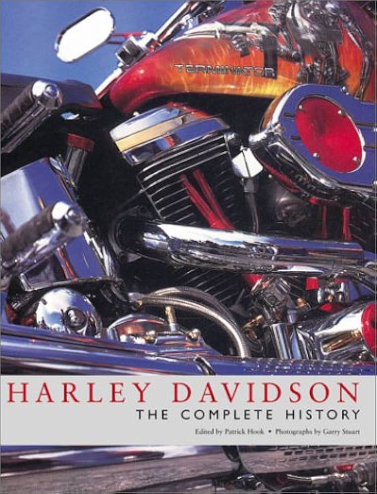 Amazon.com: Harley Davidson: The Complete History: 9781856486569