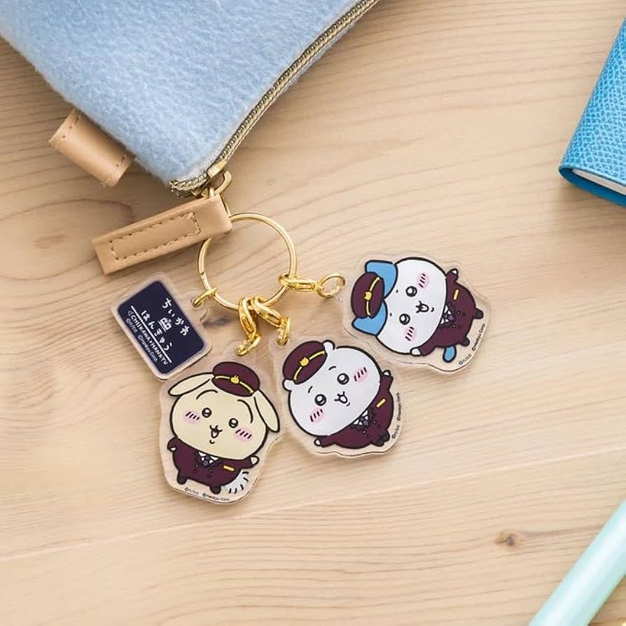 Amazon.co.jp: ちいかわ×阪急電車 阪急電車な3連アクリルキーホルダー