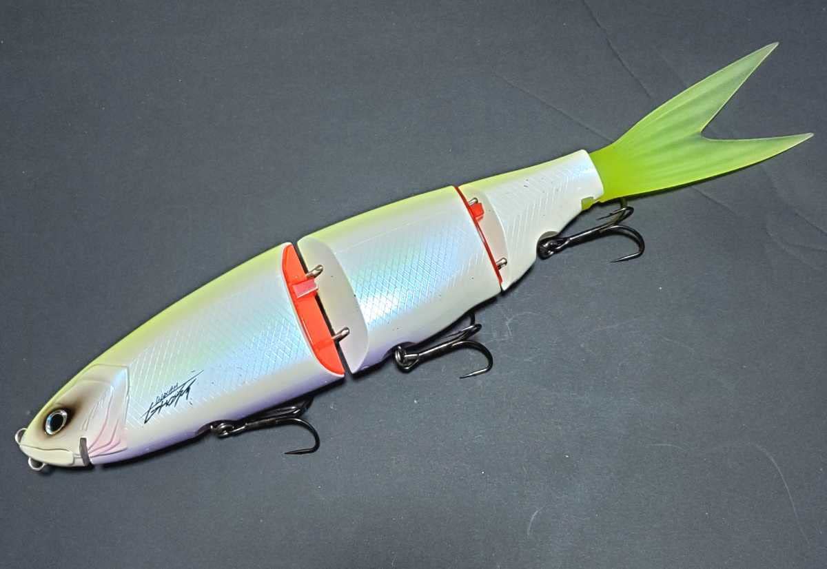 クラッシュゴースト クイーン 【公式通販】