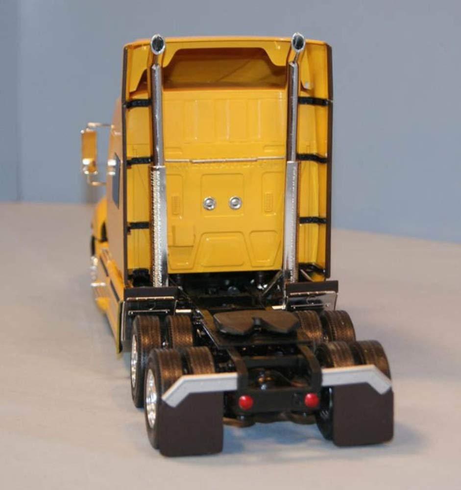 Amazon.com: Moebius Models International ProStar 1/25 : Arts