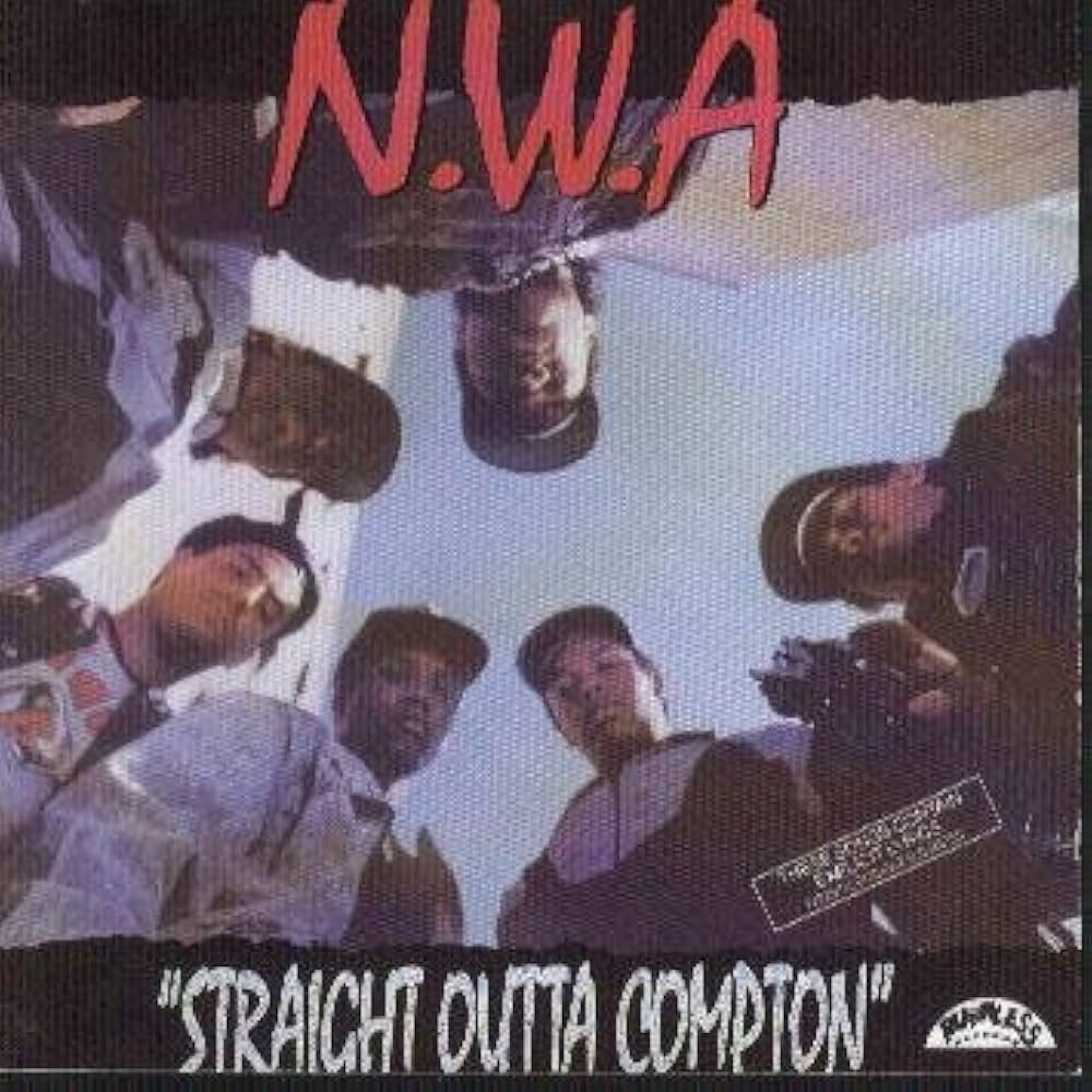 Straight outta compton - Amazon.com Music