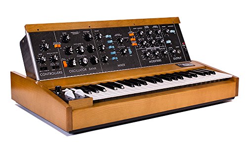BEHRINGER MODEL D – モノフォニックの MODEL D で2つのパートを弾く