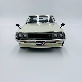 Amazon.co.jp: 京商 KYOSHO 1/18 スカイライン SKYLINE 2000GTR