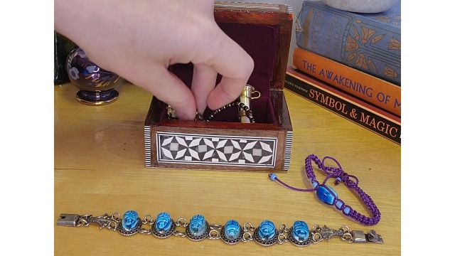 Amazon.com: Egyptian Wooden Jewelry Box with 