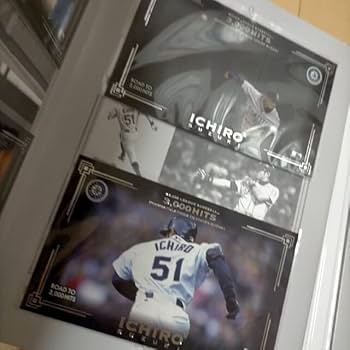 Amazon.co.jp: 鈴木一郎イチロー3000ヒット記念本 メジャーリーグ 写真