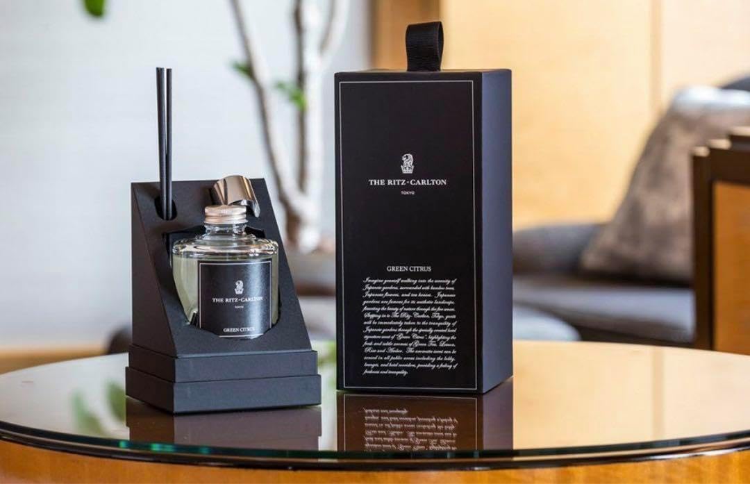 Amazon.co.jp: リッツカールトン東京 - The Ritz-Carlton リード