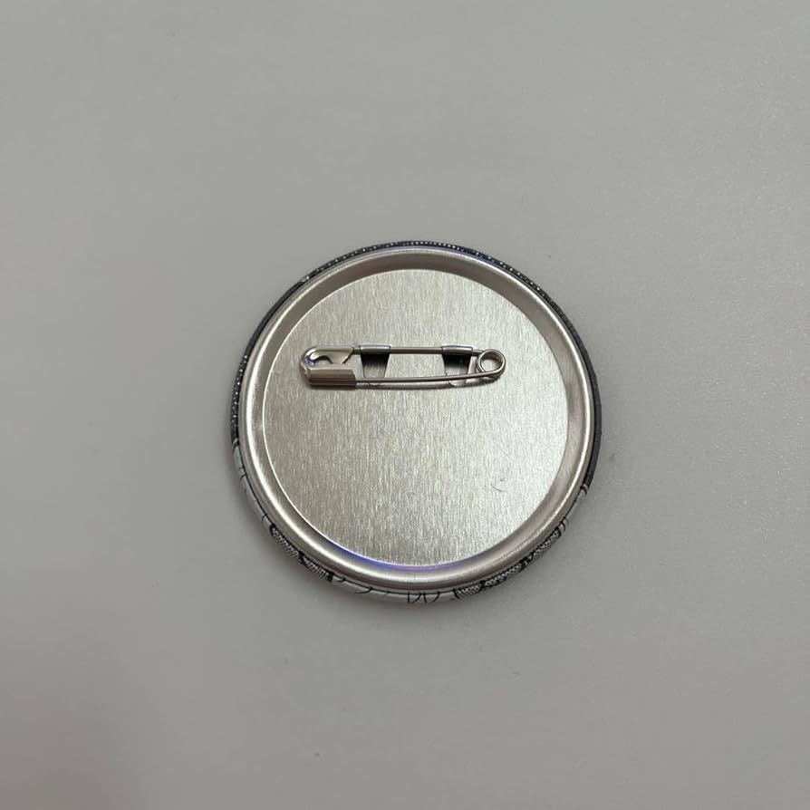 Amazon.co.jp: チェンソーマン デコレクション缶バッジ第1弾 天使の