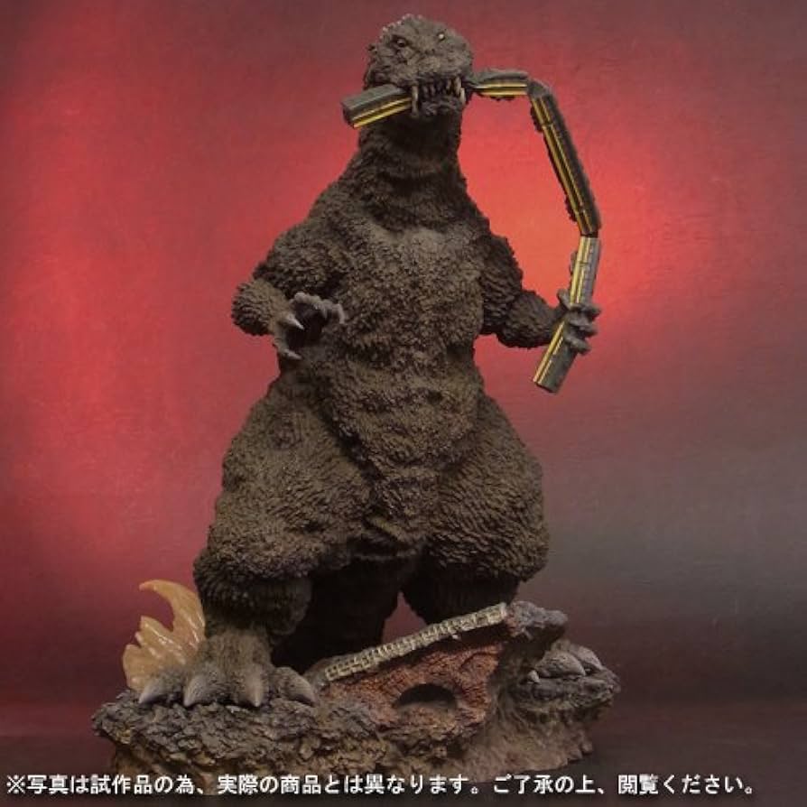 Amazon.co.jp: 東宝30cmシリーズ 「ゴジラ1954（電車咥え総天然色ver