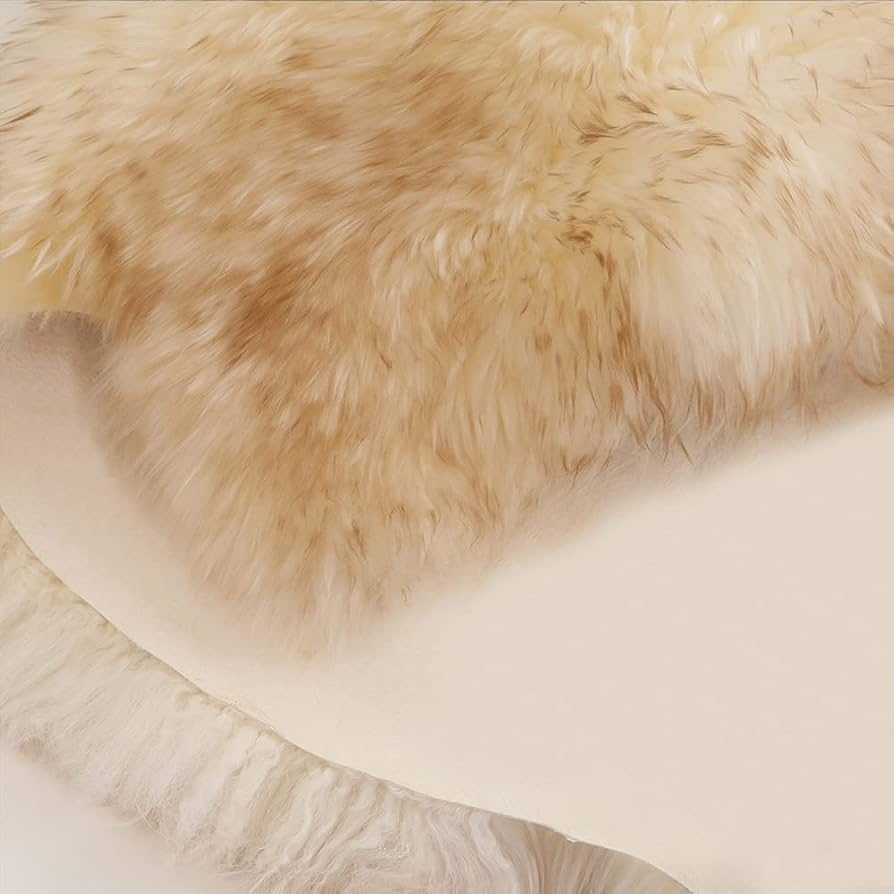 Amazon｜ムートンラグ 天然大判本物の毛皮 ラグムートン マット