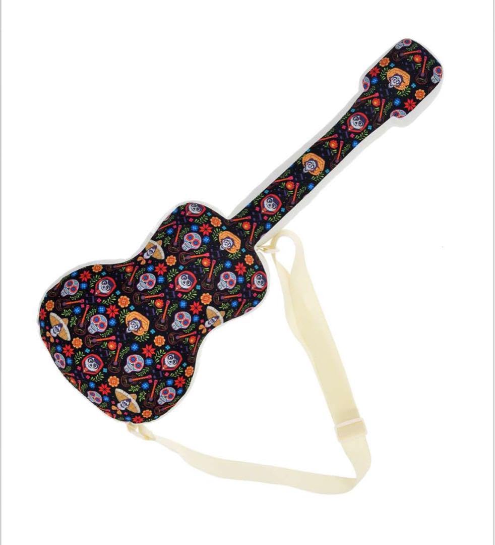 Amazon.co.jp: リメンバーミー ミゲル ギター クッション ? : おもちゃ