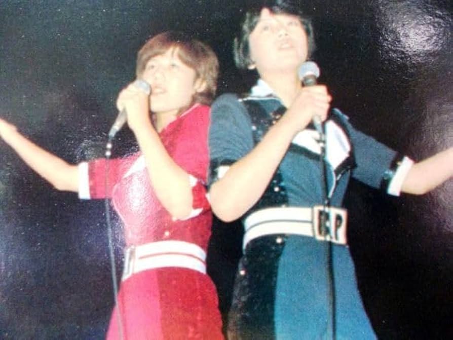 Amazon.co.jp: 色紙 ビューティペア ジャッキー佐藤&マキ上田 全日本