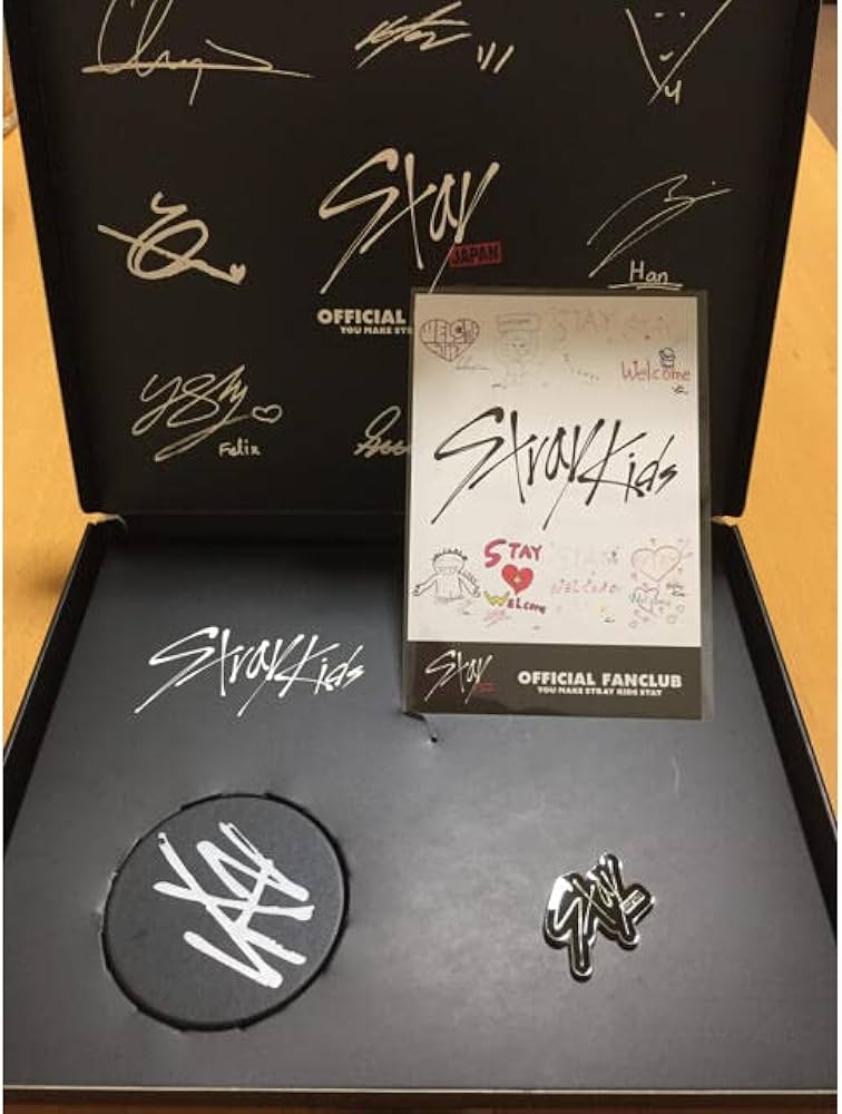 Amazon.co.jp: straykids ファンクラブ 入会特典 stay skz ストレイ