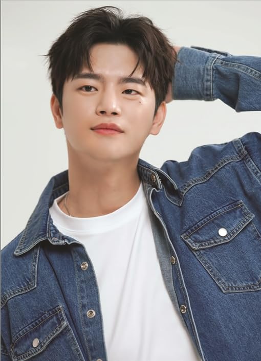 Amazon.co.jp: ソイングク グッズ 写真集 Premium Photo Book