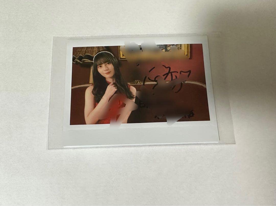 日向坂46 小坂菜緒チェキ サイン 証明書付き 【公式通販】