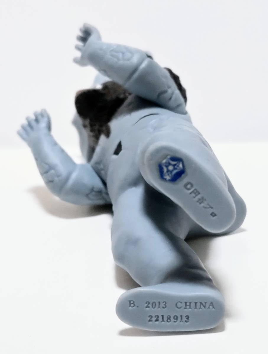 Amazon | 怪獣500 28 異次元宇宙人 イカルス星人 ソフビ ライブサイン