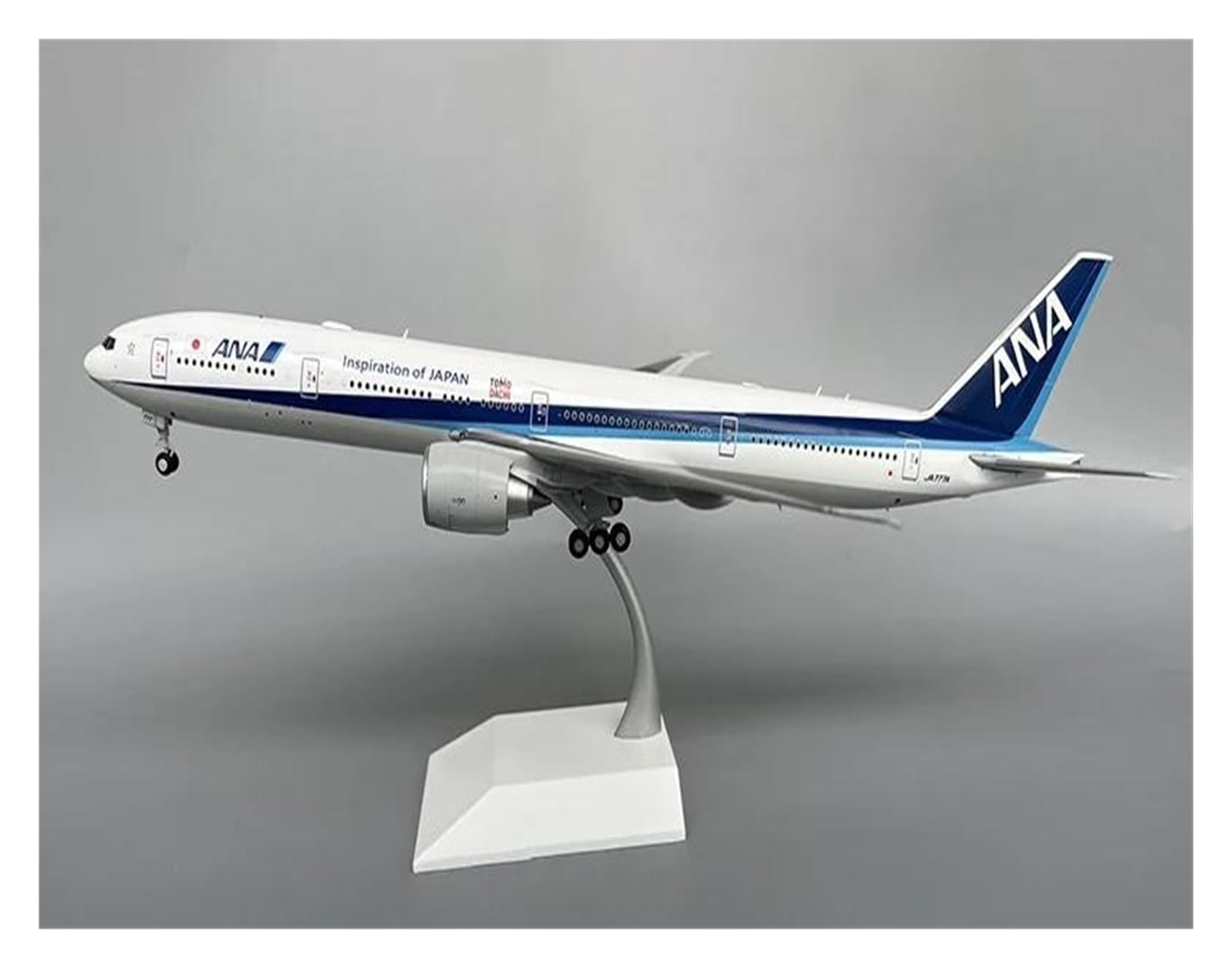 Amazon.co.jp: 航空機 ANA B777 777-300ER JA777A 合金航空機モデル