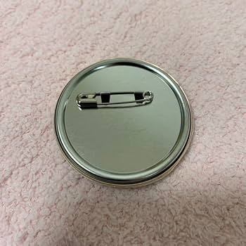 Amazon.co.jp: ゴールデンカムイ 金カム 宇佐美時重 黄金バッジ