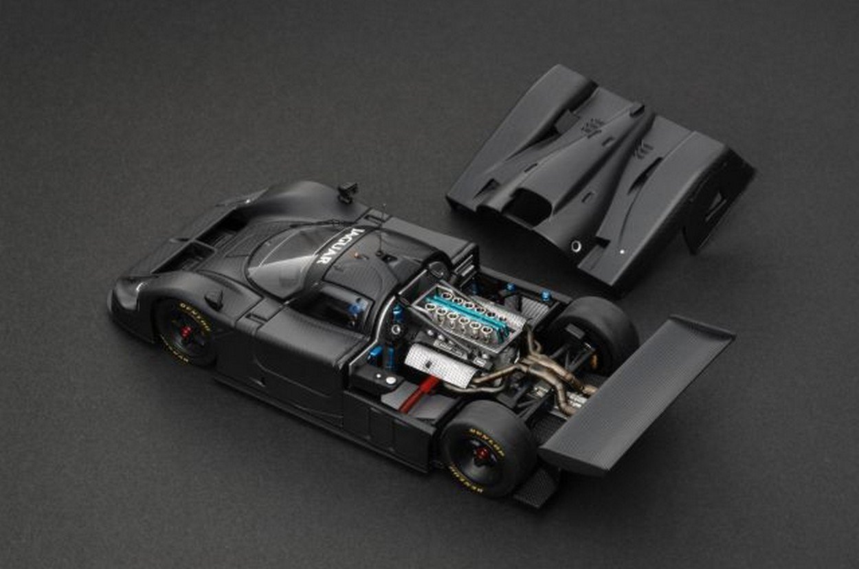 Amazon.co.jp: HPI 1/43 Jaguar XJR-9 (Plain Color Model: Black
