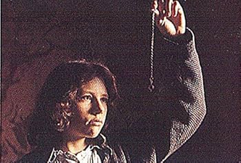 Amazon.com: ビクトル・エリセ監督『ミツバチのささやき』『エル