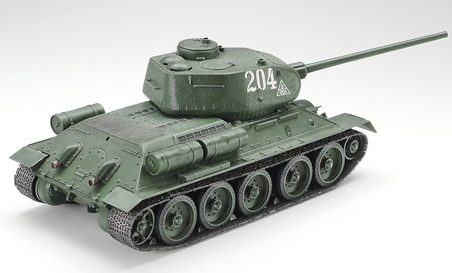 Amazon.com: Tamiya TAM35138 1:35 T-34/85 Russian Medium Tank
