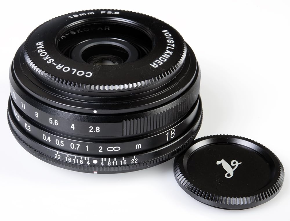 Amazon.co.jp: Voigtländer Voigtlander Fujifim X 18mm F2.8 カラー