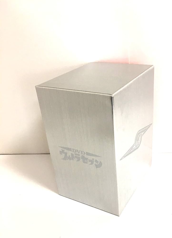 Amazon.com: DVDウルトラセブン コレクターズBOX (初回限定生産