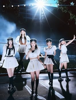 RED VELVET, JOY, IRENE, SEULGI, WENDY - Red Velvet Cosmic 7th Mini