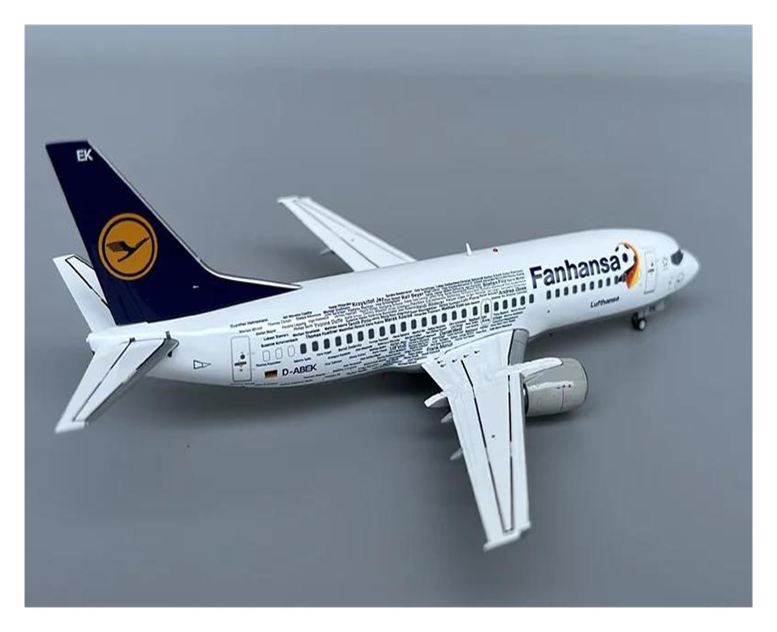 Amazon | 飛行機模型飛行機おもちゃの飛行機模型 ルフトハンザ B737